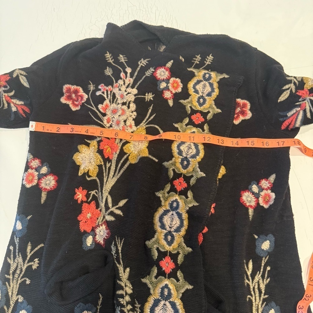 Johnny Was Floral Embroidered Black Cardigan size S - Picture 9 of 14